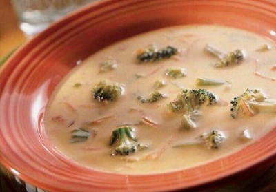 broccoli2 cheese2 soup1 طرز تهیه سوپ کلم بروکلی و پنیر