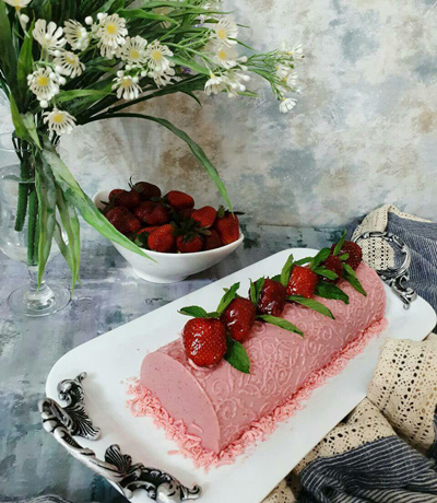 strawberry2 cream2 طرز تهیه کرم توت فرنگی